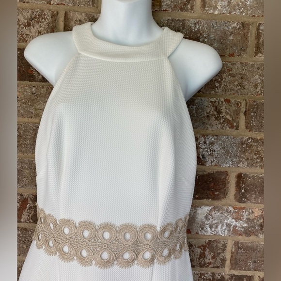 Gorgeous Vince Camuto Halter Cream and Gold Sheath Dress Size 6 - Picture 5 of 10